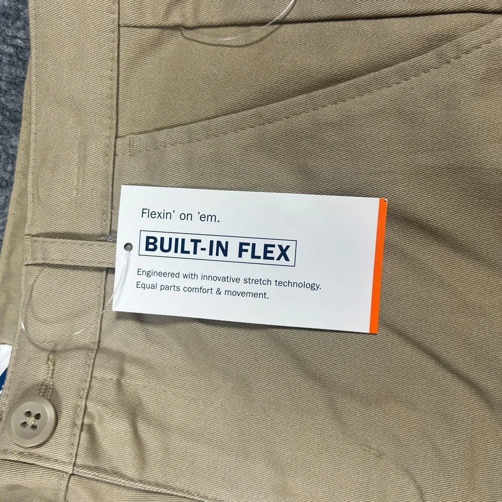 Old Navy Built in Flex Chino Shorts‎ Kids 8 Beige Stretch Mid Rise Lot of 2